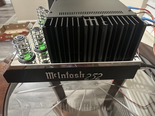Mcintosh hybrid integrated - mcintosh,